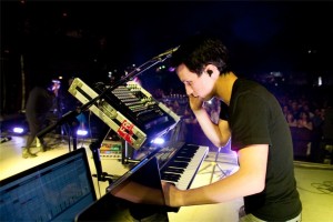 Aaron Short - keyboardist, pictures from North American Tour 2012*